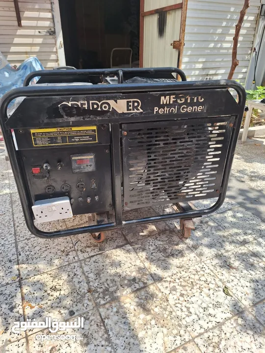 للبيع جنريترات شغالين 100٪ و بحاله ممتازه