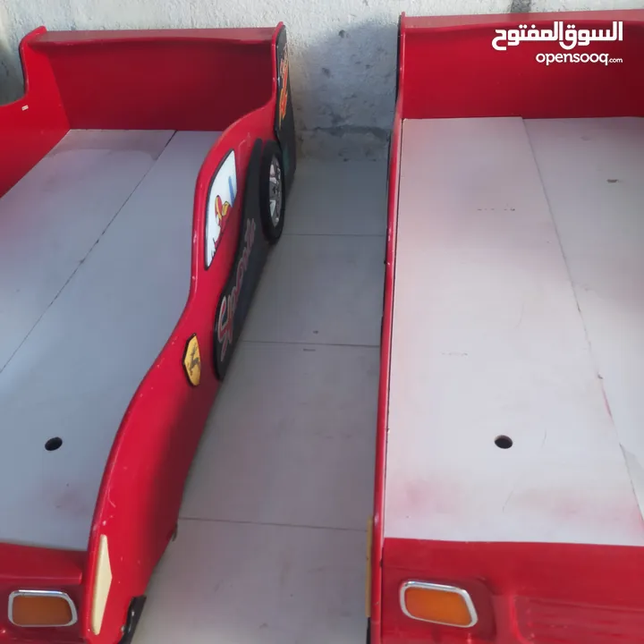 تخت اطفال شكل سياره