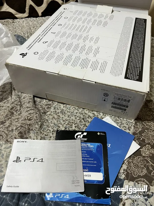 Play station Sony4 (slim)