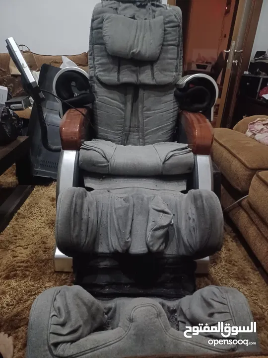 كرسي مساج  كهربائي كبير للبيع