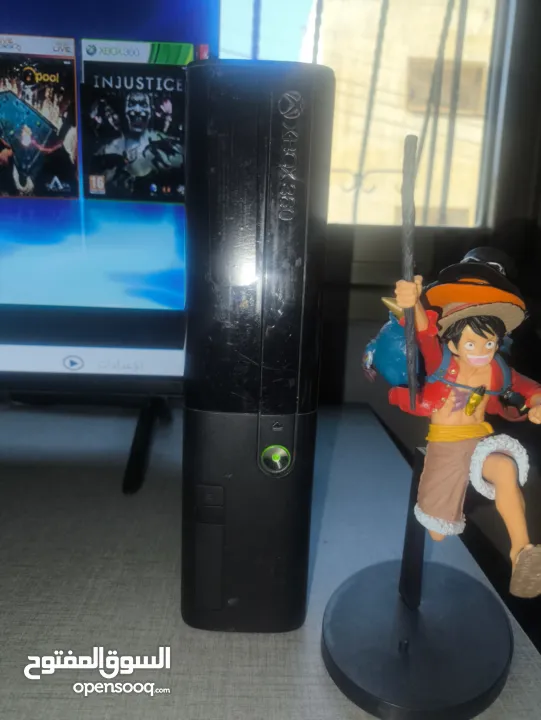 xbox360 مجدد مهكر مع ايد و250 لعبة من افضل الالعاب وكونيكت السعر 550 شيكل غير قابل للتنزيل