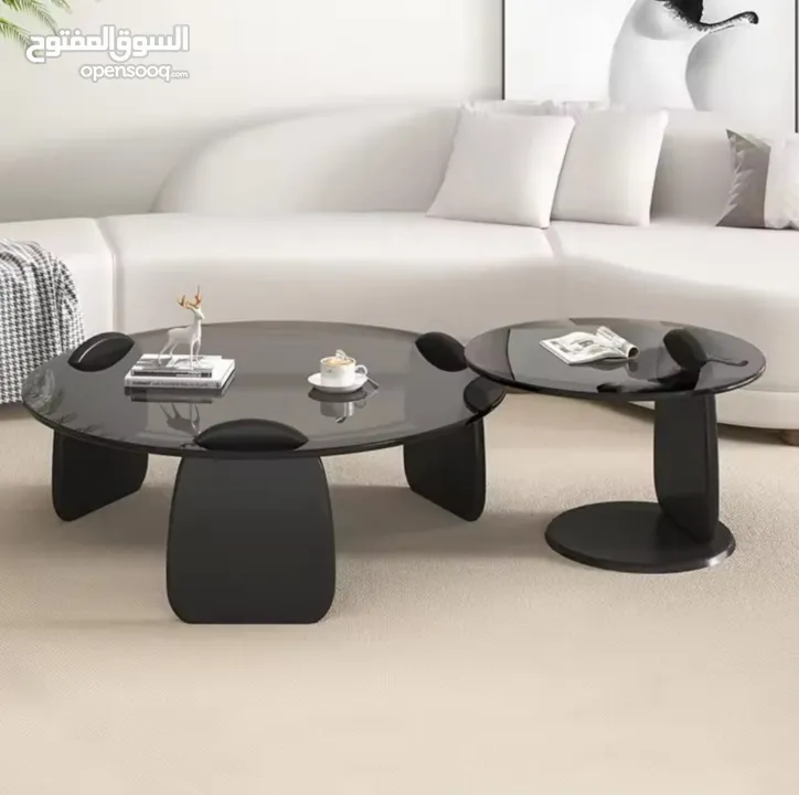 طاولة قهوة عصرية بسطح زجاجي أنيييق وتصميم حديث   هالطاولة بتجمع بين التصميم العصري والبساطة الراقية
