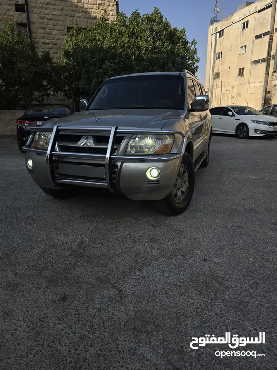 باجيرو 2005 للبيع فل كامل 4*4