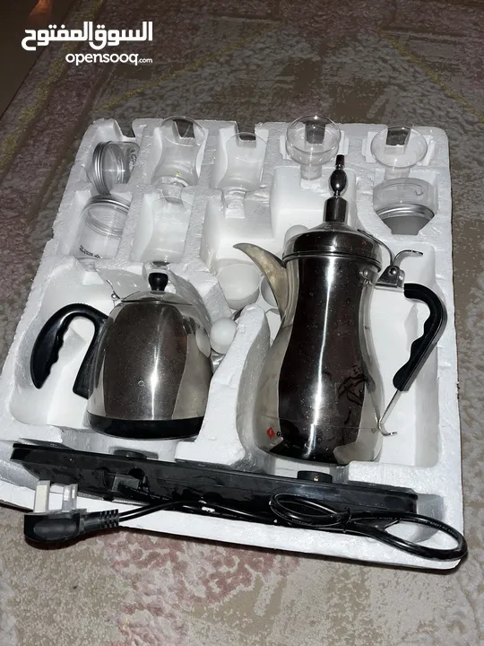 مجموعة ادوات الشاي والقهوة