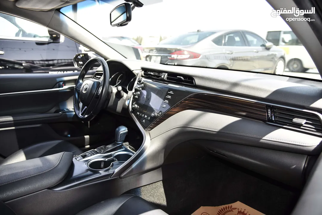 تويوتا كامري ليميتد هايبرد Toyota Camry Limited Hybrid 2019