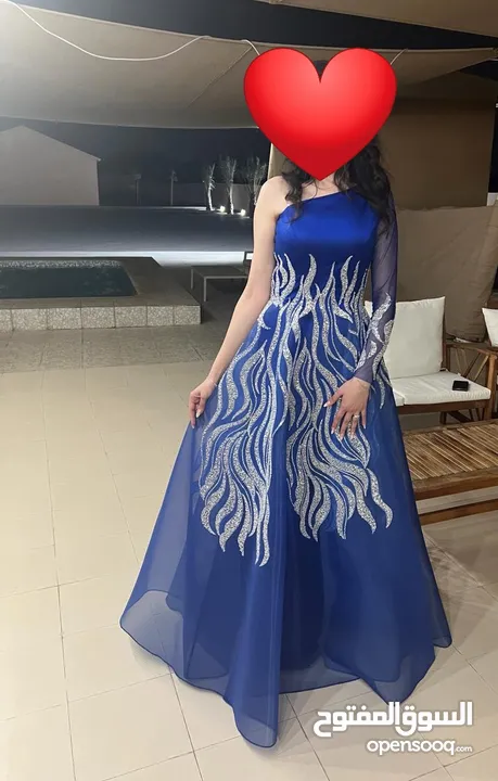 فستان سهرة ازرق للبيع.  Blue evening dress for sale
