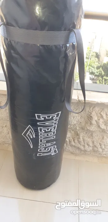 EVERLAST  للآلات الرياضية