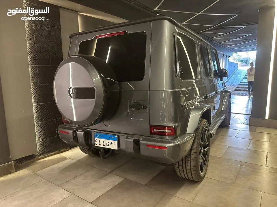 G500 موديل 2022 عداد 3500km Kit G63 original فرش احمر  رخصة سنة *البيع بدون اللوحات*