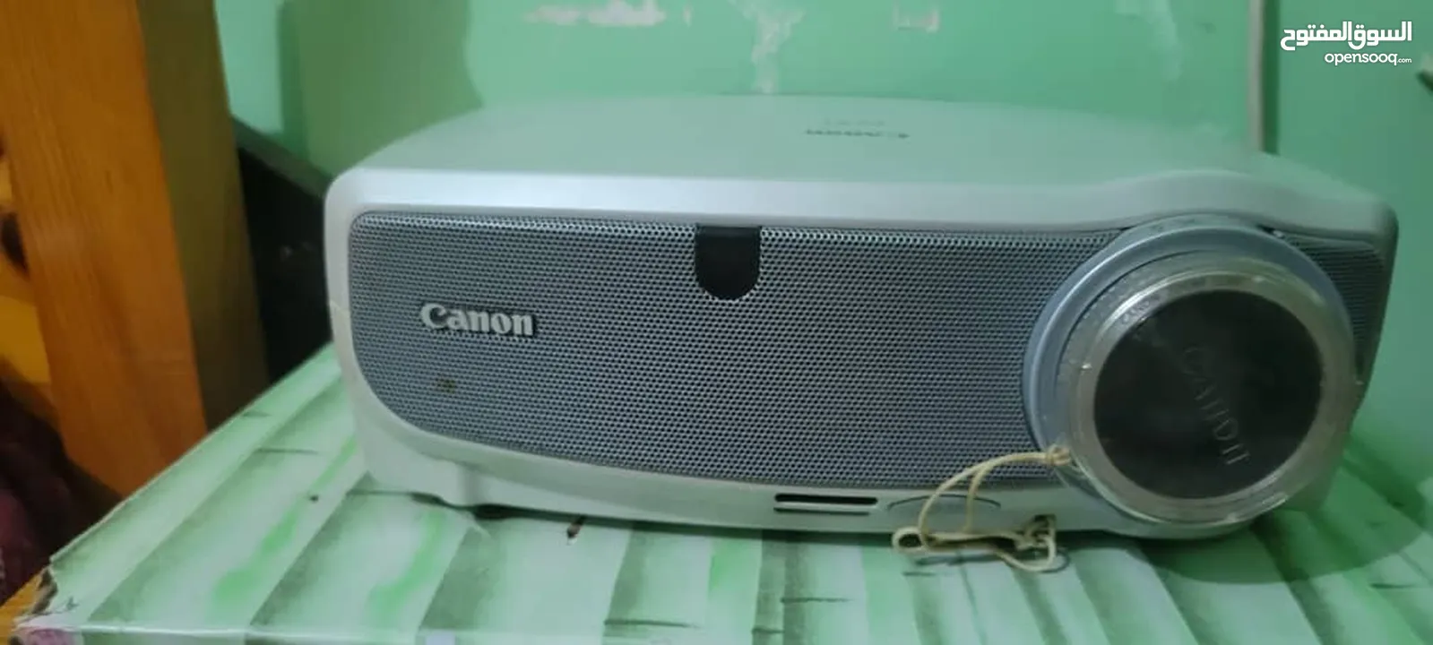 عرطه العرطات بروجترات Canon LV-X7 Projector للبيع فقط با 200 دولار قابل للتفاوض