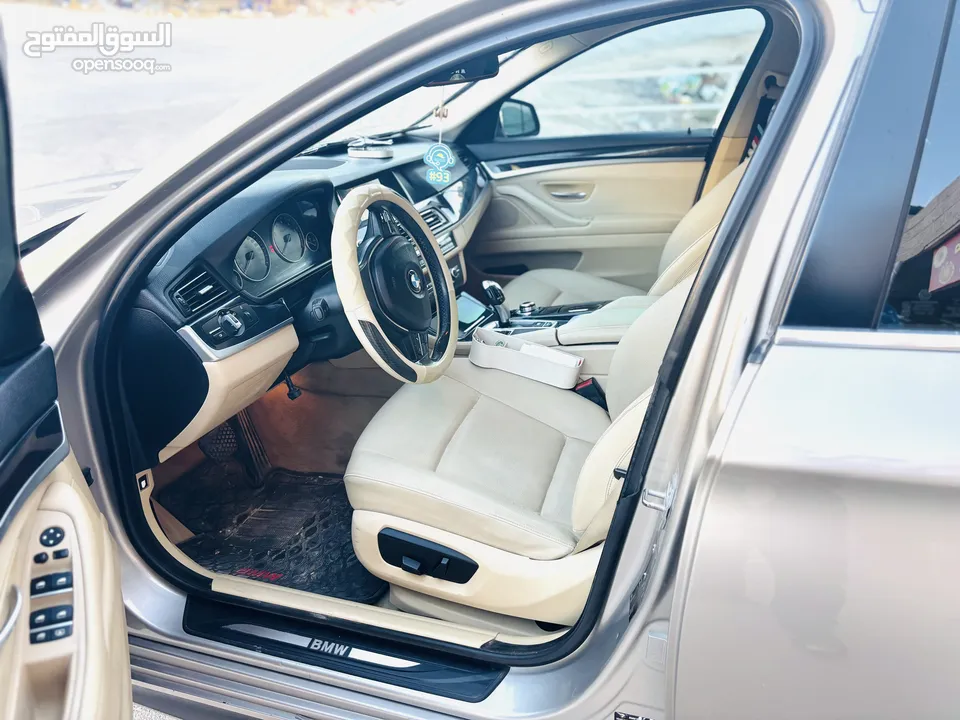 BMW520i f10 سيارة  للبيع  موديل 2014 بسبب التبديل
