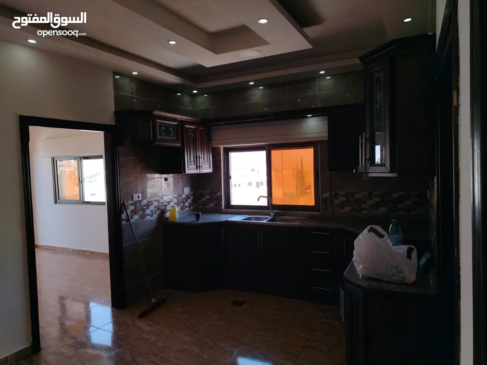 منزل للبيع في المستندة