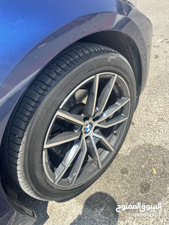 BMW 320i للبيع