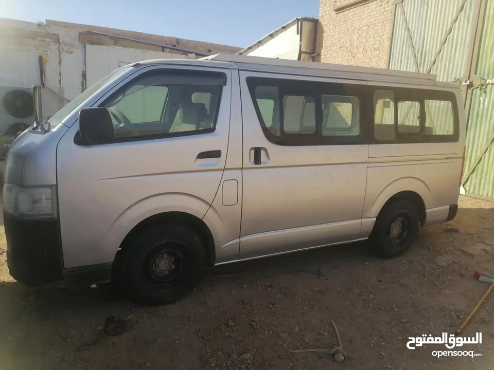 للبيع او المقايطة شريحة / هايس تايوتا 2018  Hiace