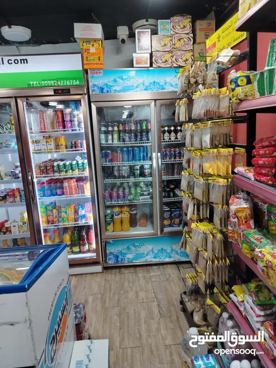 سوبر ماركت للبيع الجبيهه حي الريان مع البضاعة