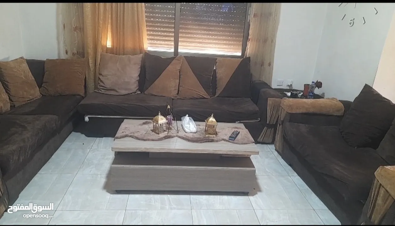 كورنر للبيع بحالة جيده