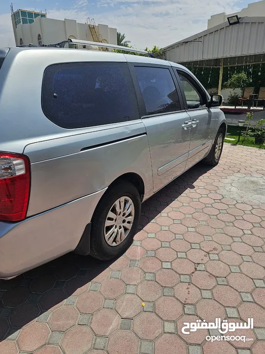 KIA.CARNIVAL..2012.GCC.7 sites.CLEAN FAMILY CAR