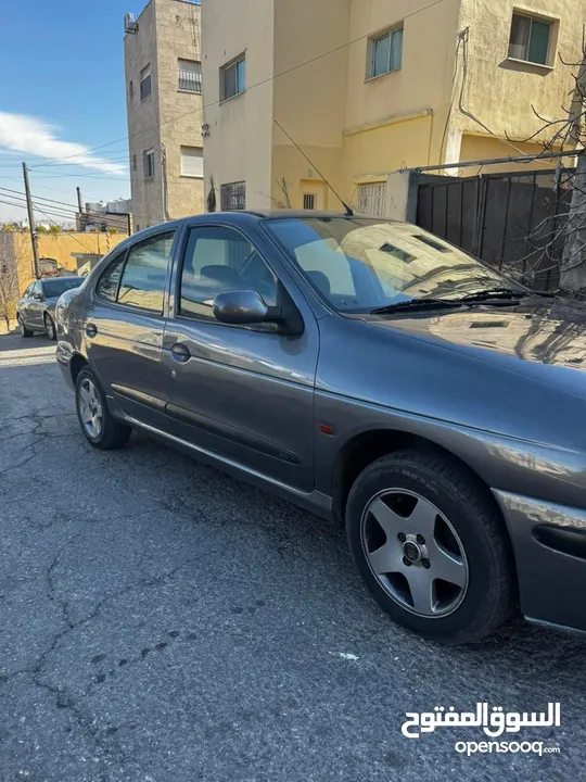 رينو ميغان موديل 2000 ماتور 1600 للبيع