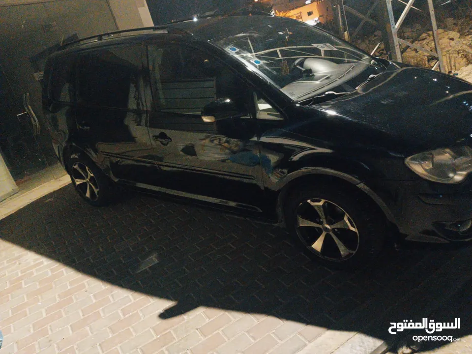 توران 6+1 أصل خصوصي دهان جديد ماطور جير بودي الف الف ترخيص تامين جداد  للبيع بداعي التجديد