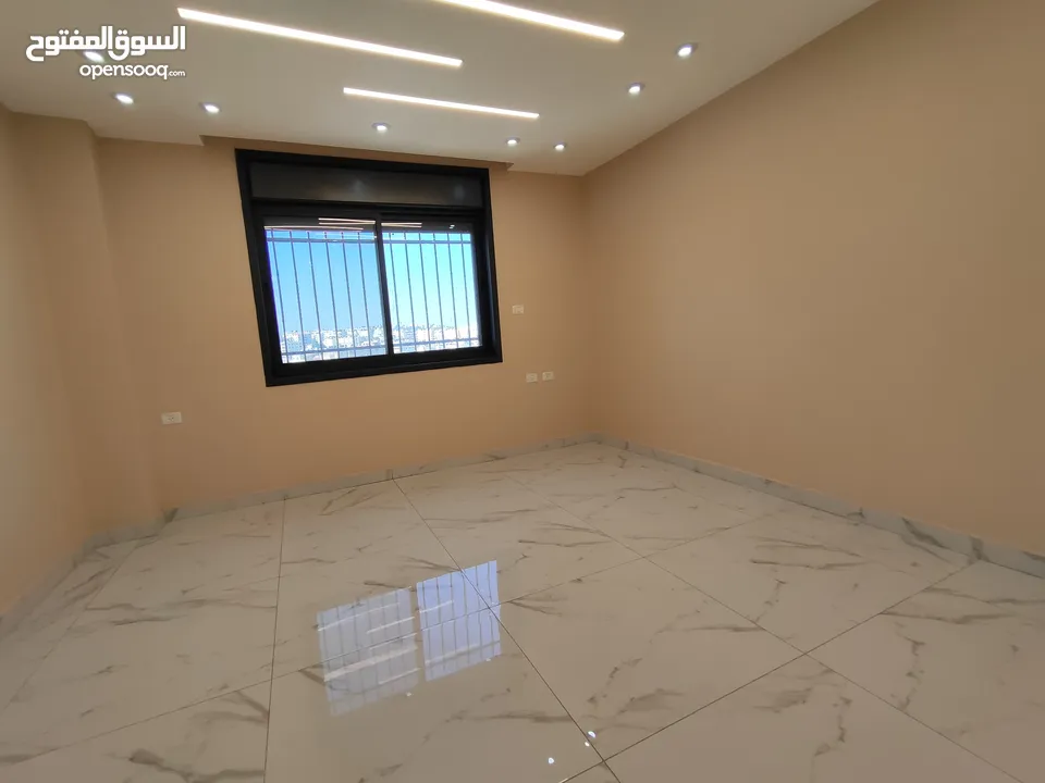 شقة مطلة سوبر ديلوكس غير مفروشة للايجار بين الماصيون ورافات