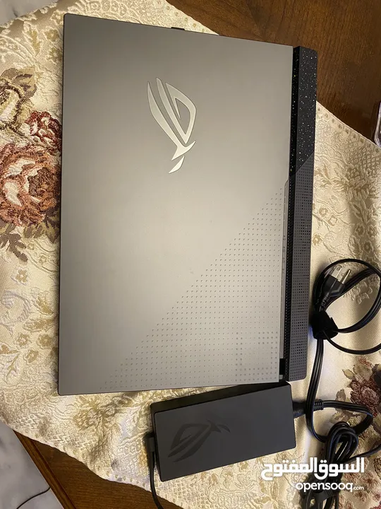 ASUS ROG Strix G513RC (G513RC-ES73)