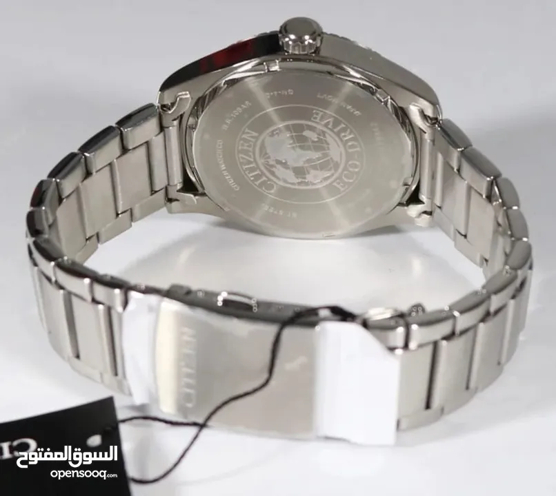 ساعة Citizen Eco Drive بالطاقة الضوئية