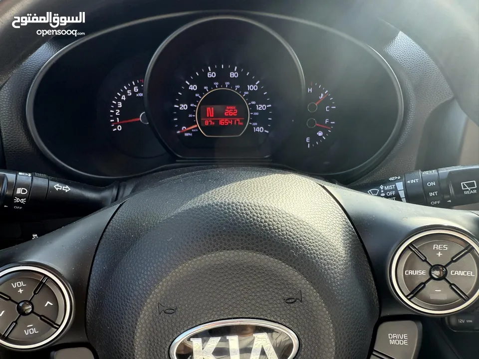 Kia soul 1.6 ( 2017 )