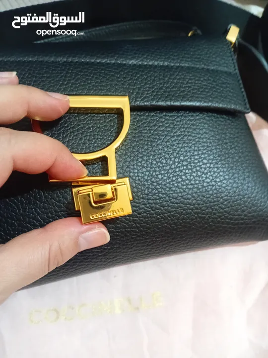 coccinelle hand bag - شنطة يد من ماركة كوكسينيل