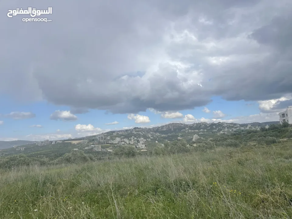 قطعة 810 متر بالحي الجديد مقابل مفرق صرة عراس الجبل سكن ب اطلالة مرتفعة وارض مستوية ومميزة