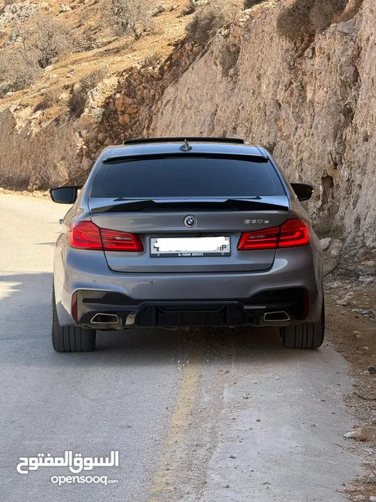BMW 530e m package