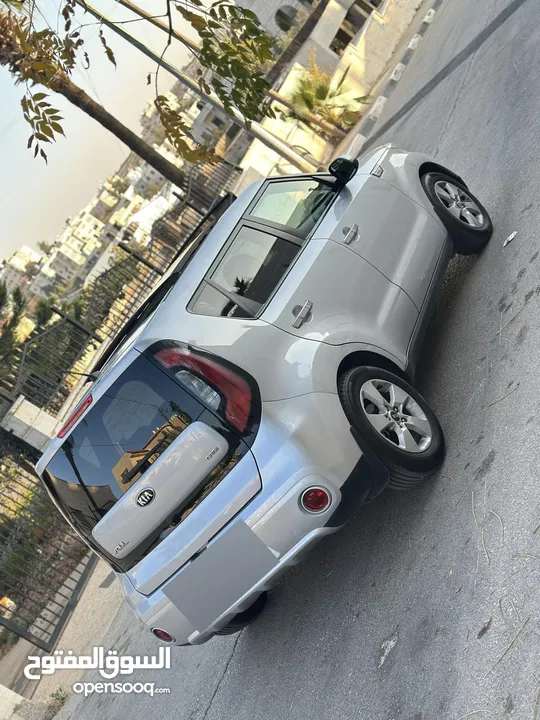 كايا سول موديل 2018 فحص نظيف مع فتحة سقف بانوراما