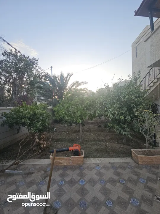 بيت حجر  طابقين مستقل للبيع في أريحا-حي كتف الواد