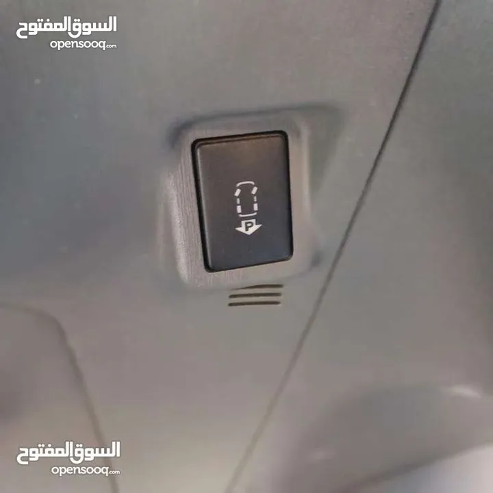 تويوتا بريوس اوروبي موديل 2010 بحال الوكالة للبيع كاش فقط
