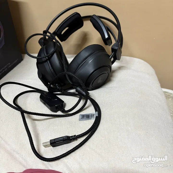 سماعات جيمنج شبه جديد مستعملة استعمال نظيف
