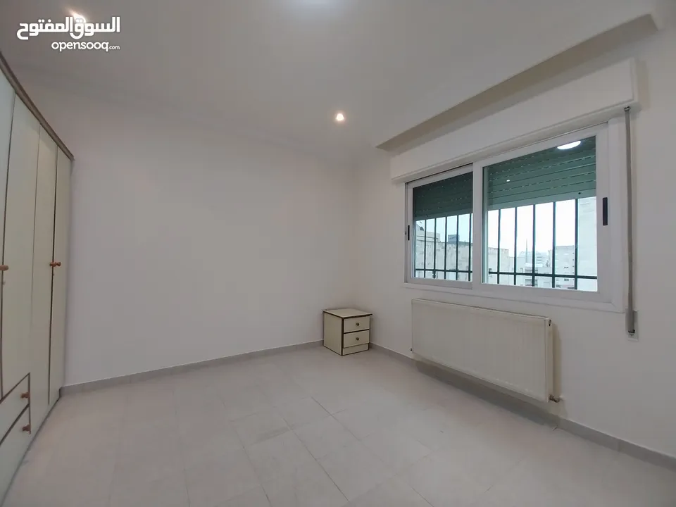 شقة للبيع في ضاحيه الامير راشد  ( Property ID : 36220 )