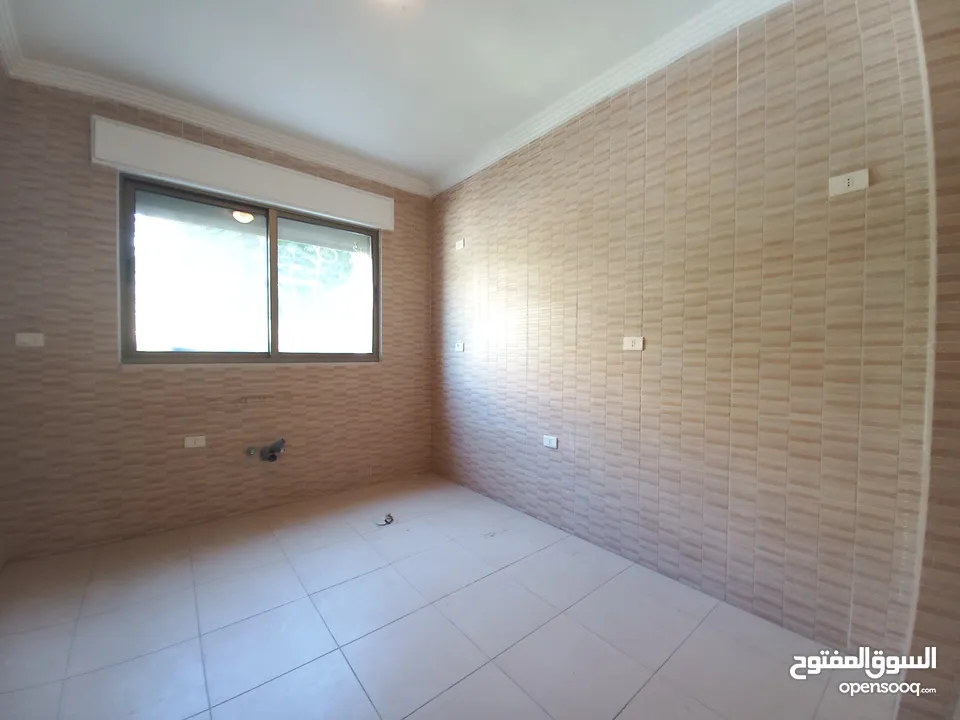 شقة غير مفروشة للايجار في الصويفية  ( Property 33702 )-175035421