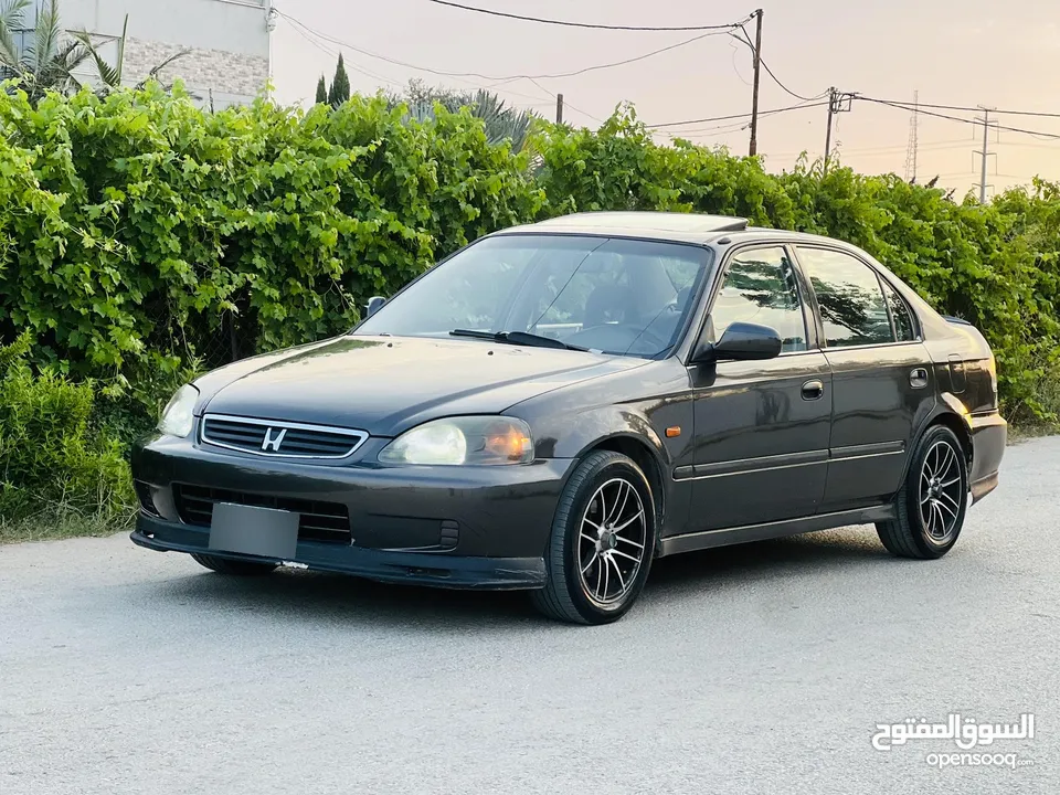 هوندا سيفيك مطور 1600 بنزين جير عادي لعشاق السيارات اليابانيه المميزه