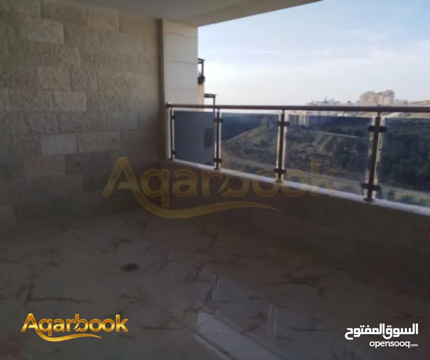 شقة للبيع بإطلالة جميلة وموقع هادئ  عين مصباح – قرب وزارة الحكم المحلي