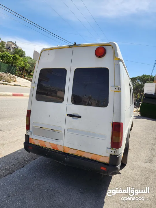 باص lt 2002 تجاري