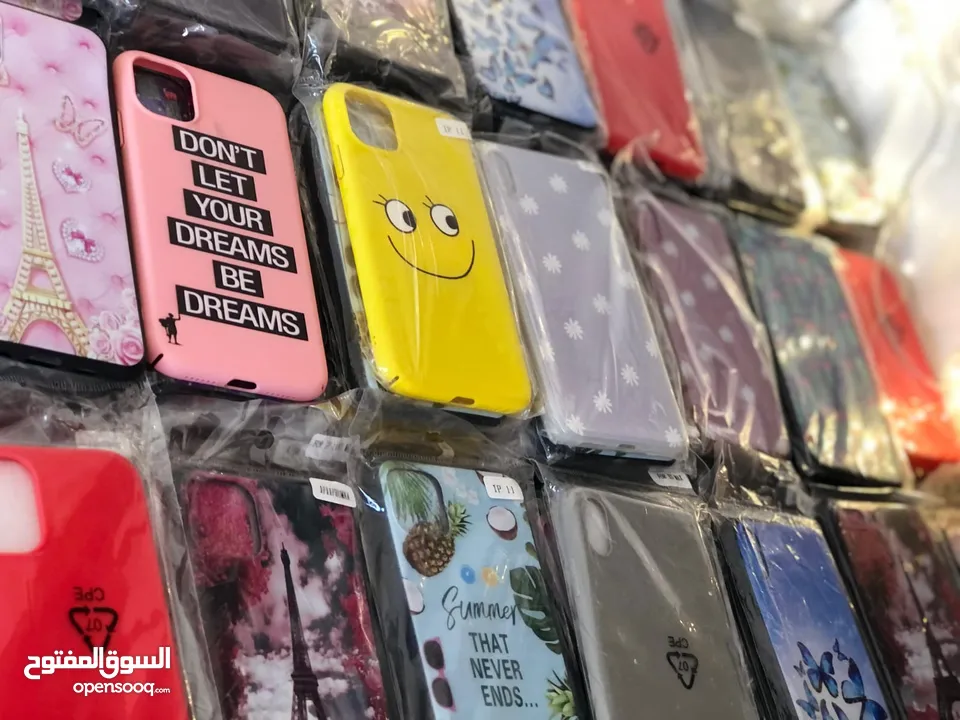 شروة إلكترونيات، 3 بروجكترات أصلية جديدة ،اكثر من 550 كفر ايفون متنوعة جديدة، 5 مبردات هاتف جديدة
