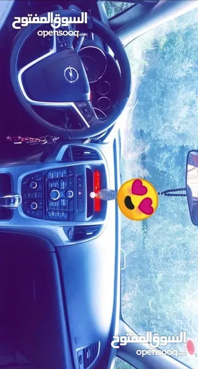 اوبل استرا 2014 ماتور 1400  بحاله جيده لون اسود والدفع نقدي