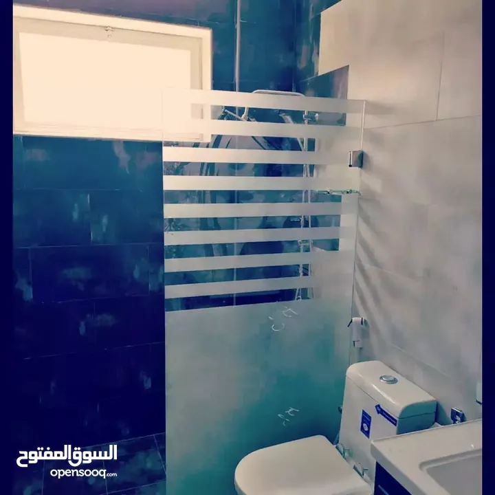 زجاج سكوريت جميع انواع الزجاج في جميع مناطق الكويت