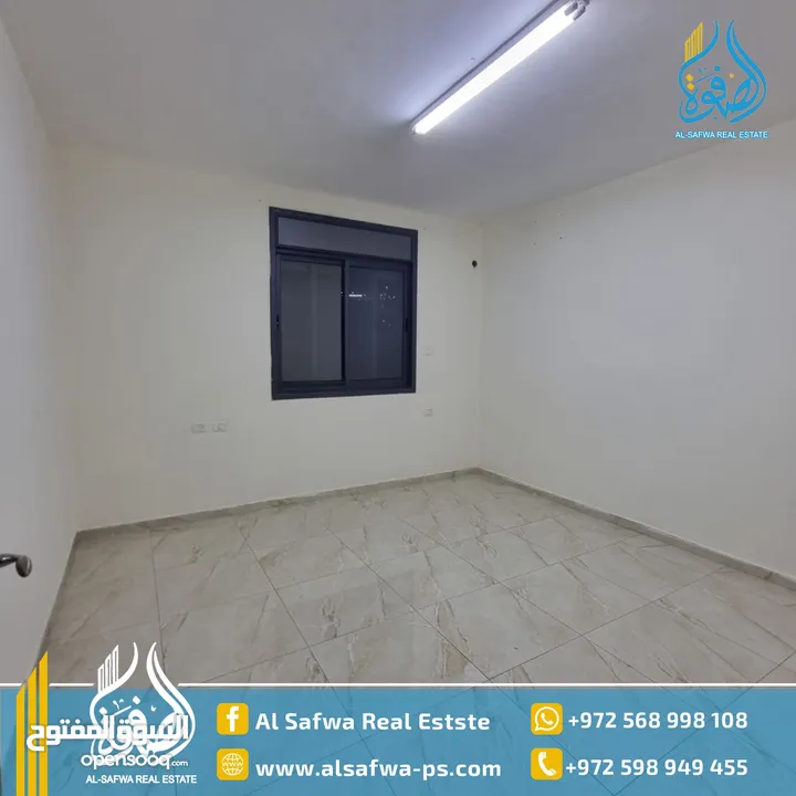 شقه مميزة للسكن غير مفروشه في ام الشرايط موقع مميز قرب مدرسة الإنجليزية دفع شهري