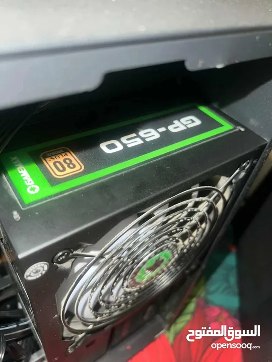 سيت اب كامل مكمل كمبيوتر تجميع جبار ryzen 5 3600 ,rx6600 مع شاشتين وماوس وكيبورد وسماعه وكنترولر