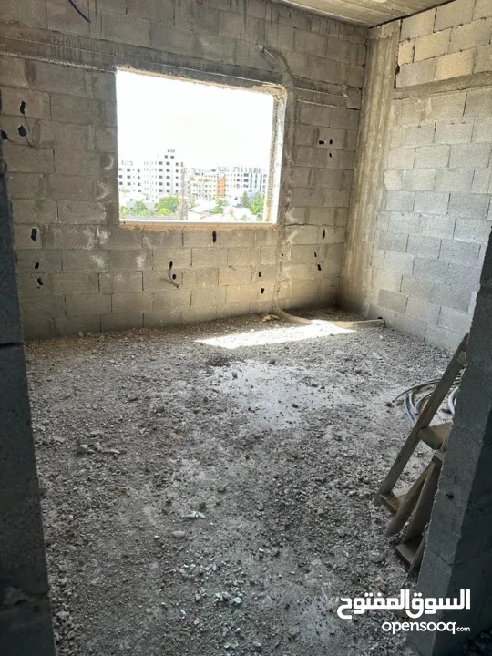 شقة عظم للبيع