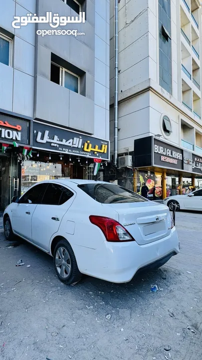 Nissan Sunny 2016