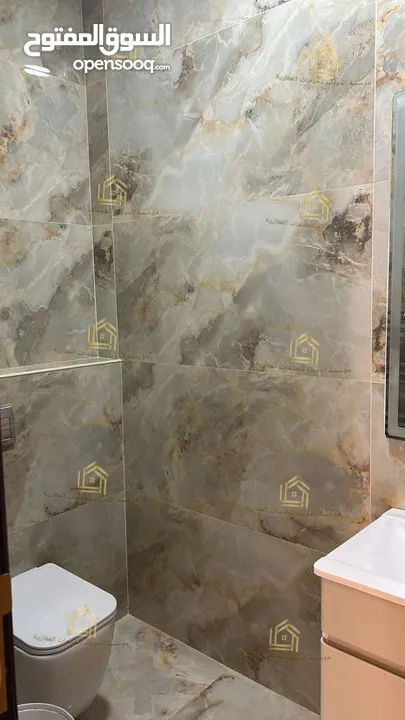 لم تسكن - ضاحية الأمير راشد - 3نوم ماستر - 225م - بلكونتين بإطلالــــه مميزة - موقع هادئ
