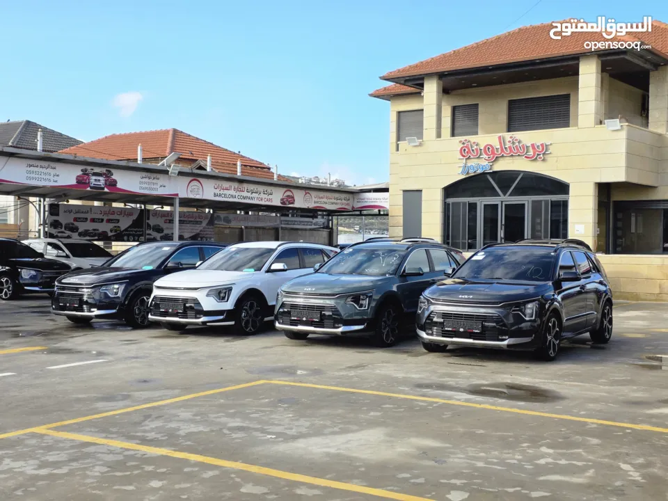 تشكيلة مميزة من سيارات كيا نيرو هايبرد ترخيص 2022 بالالوان المميزة (ابيض &اسود&فيراني&زيتي)