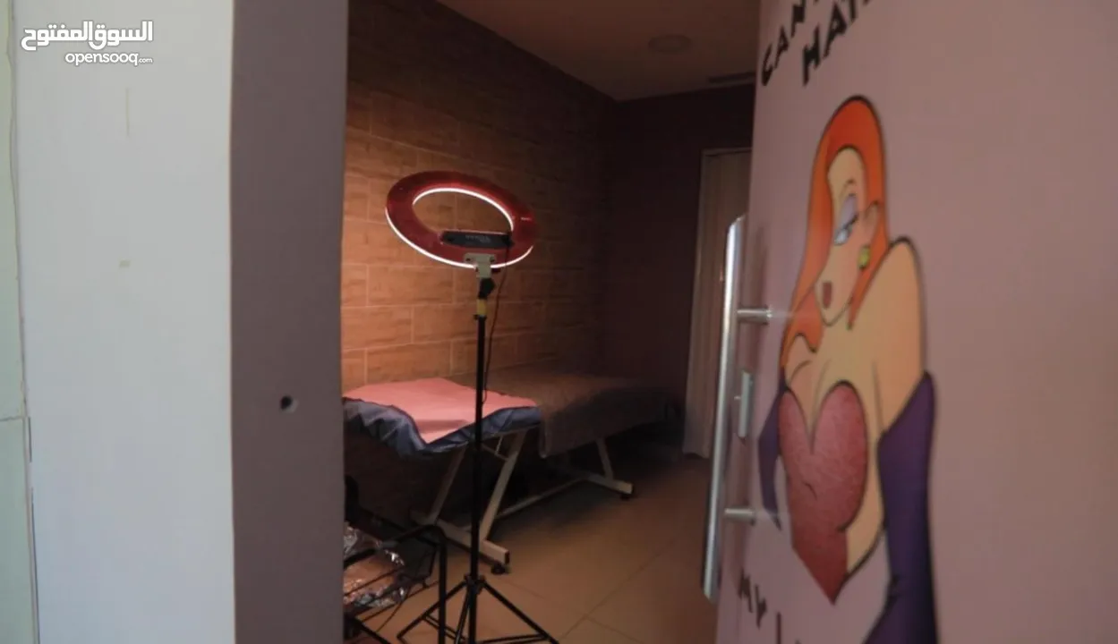 مركز تجميل للسيدات للبيع يعمل بشكل ممتاز تشطبيات فاخرة في اجمل مواقع خلدا للبيع لعدم التفرغ