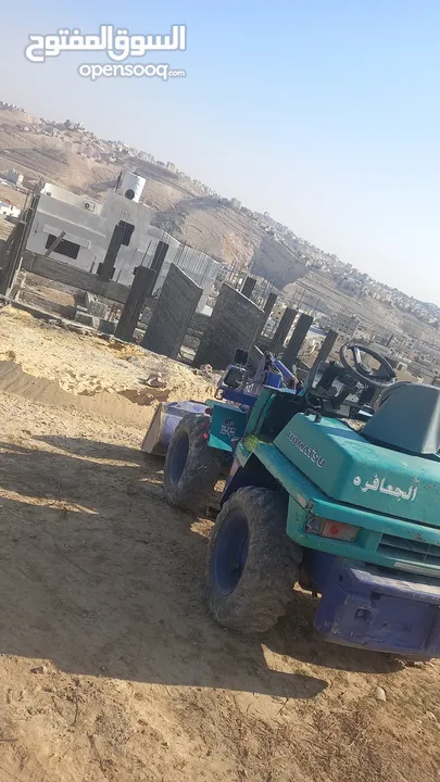 جرافه للأجار جرافه اكبيره +صغيره+قلابات مداحل