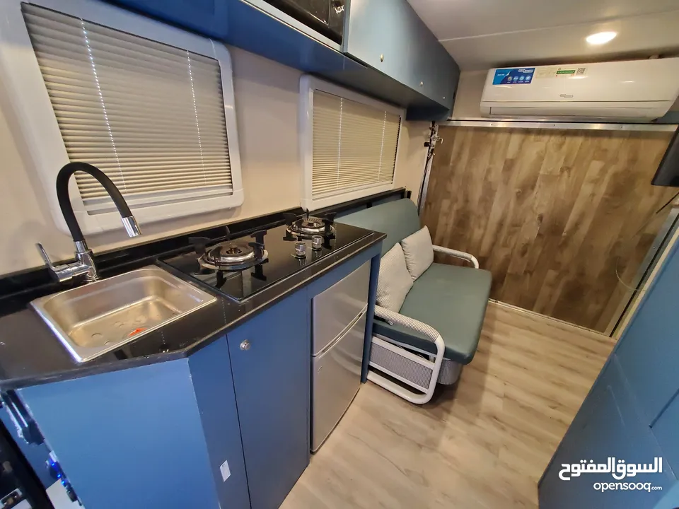 Toyota Tundra 4x4 Caravan Motorhome Toyhauler. كرفان تويوتا تندرا 4x4